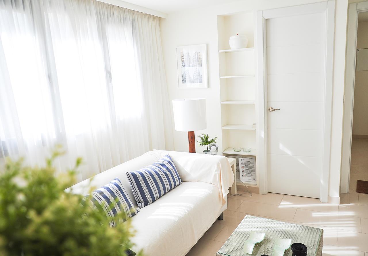Renthas Good Life Apartment Estepona Bagian luar foto