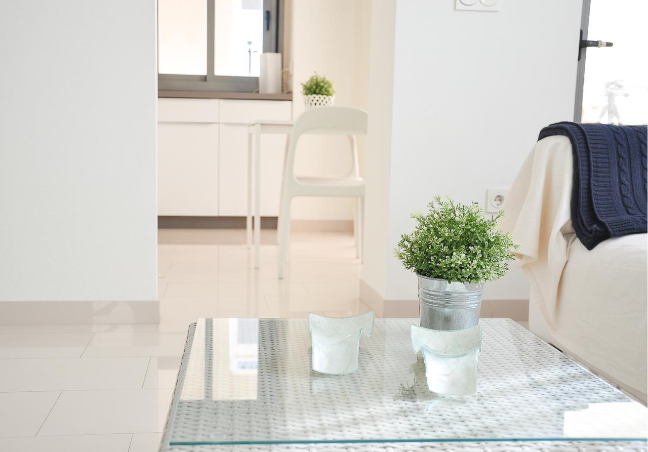 Renthas Good Life Apartment Estepona Bagian luar foto