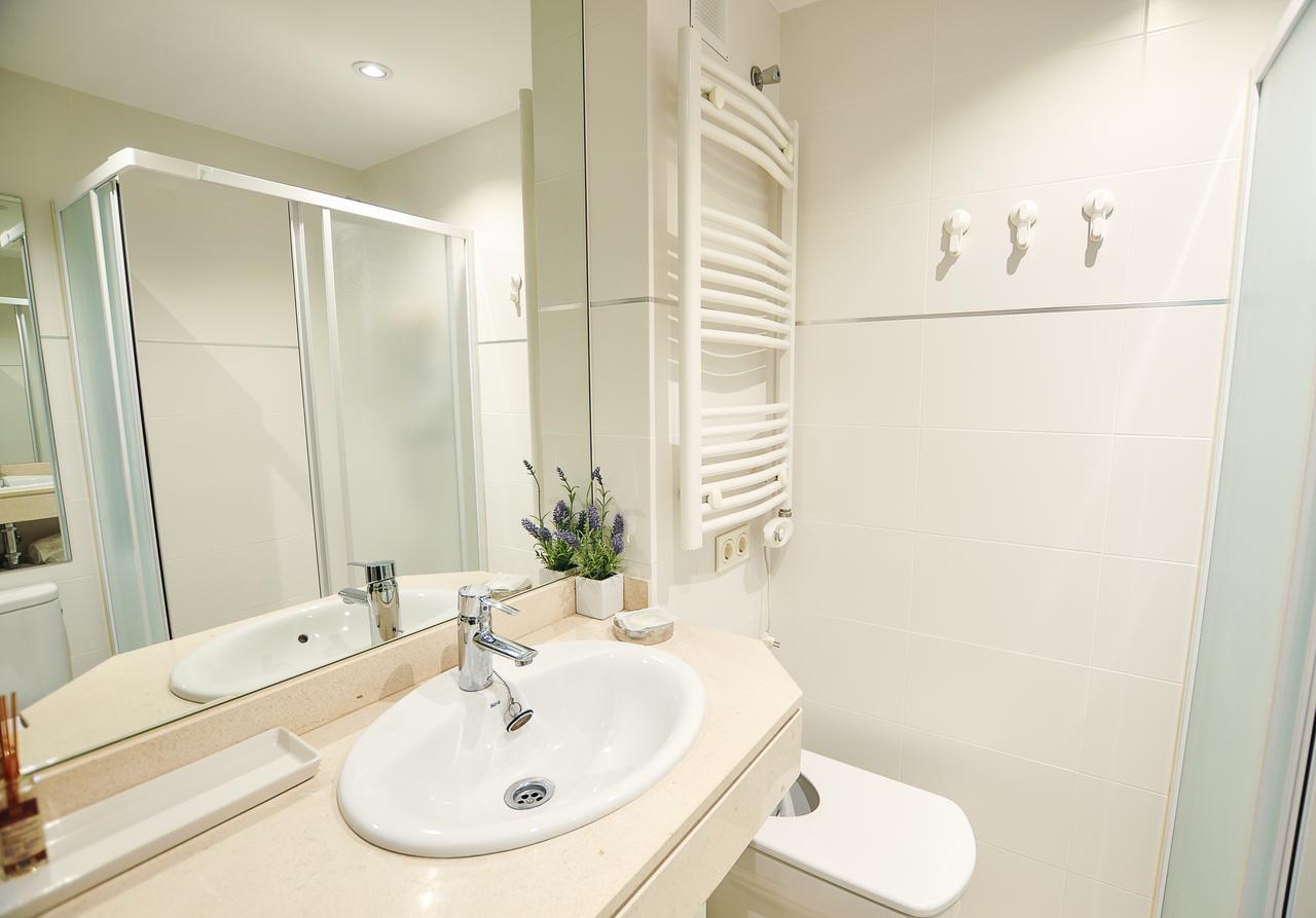 Renthas Good Life Apartment Estepona Bagian luar foto